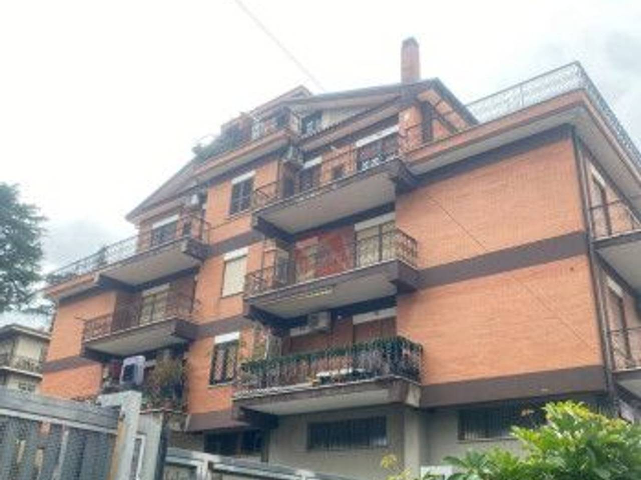 appartamento in vendita a Roma in zona Finocchio