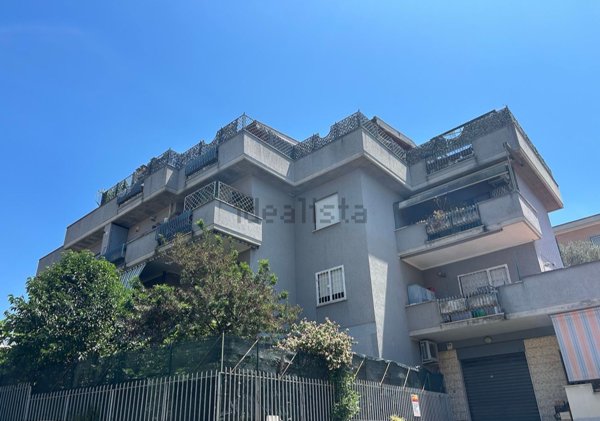 appartamento in vendita a Roma in zona Casalotti