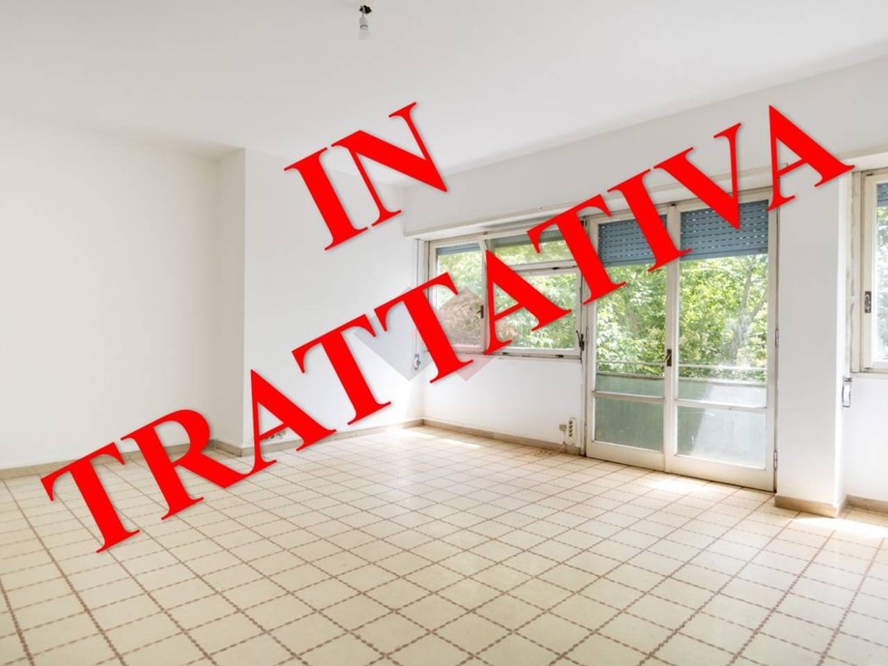 appartamento in vendita a Roma in zona Ostiense