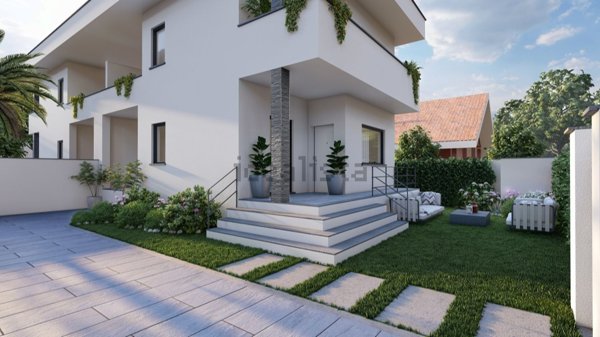 casa indipendente in vendita a Roma in zona Acilia