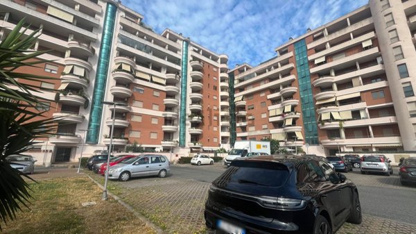appartamento in vendita a Roma in zona Acilia