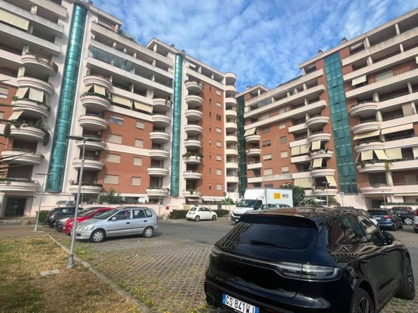 appartamento in vendita a Roma in zona Acilia