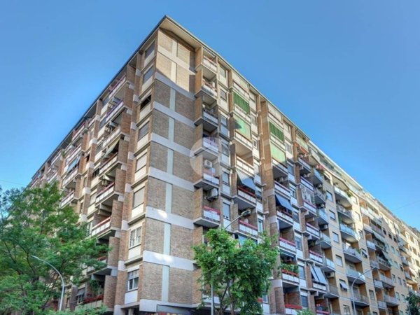 appartamento in vendita a Roma in zona Tuscolano