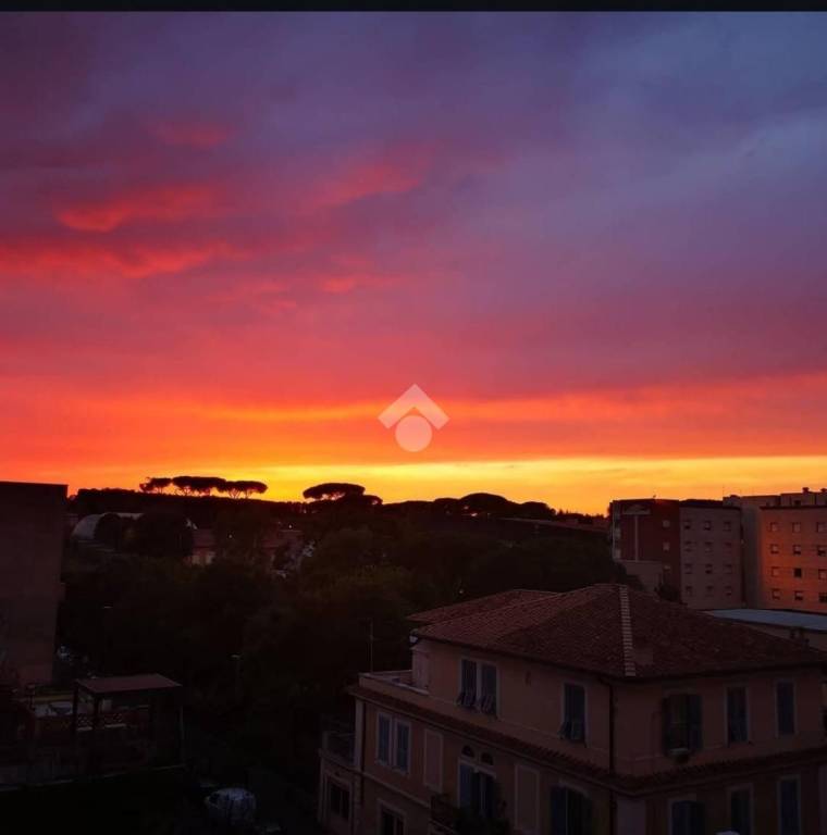 appartamento in vendita a Roma in zona Tuscolano