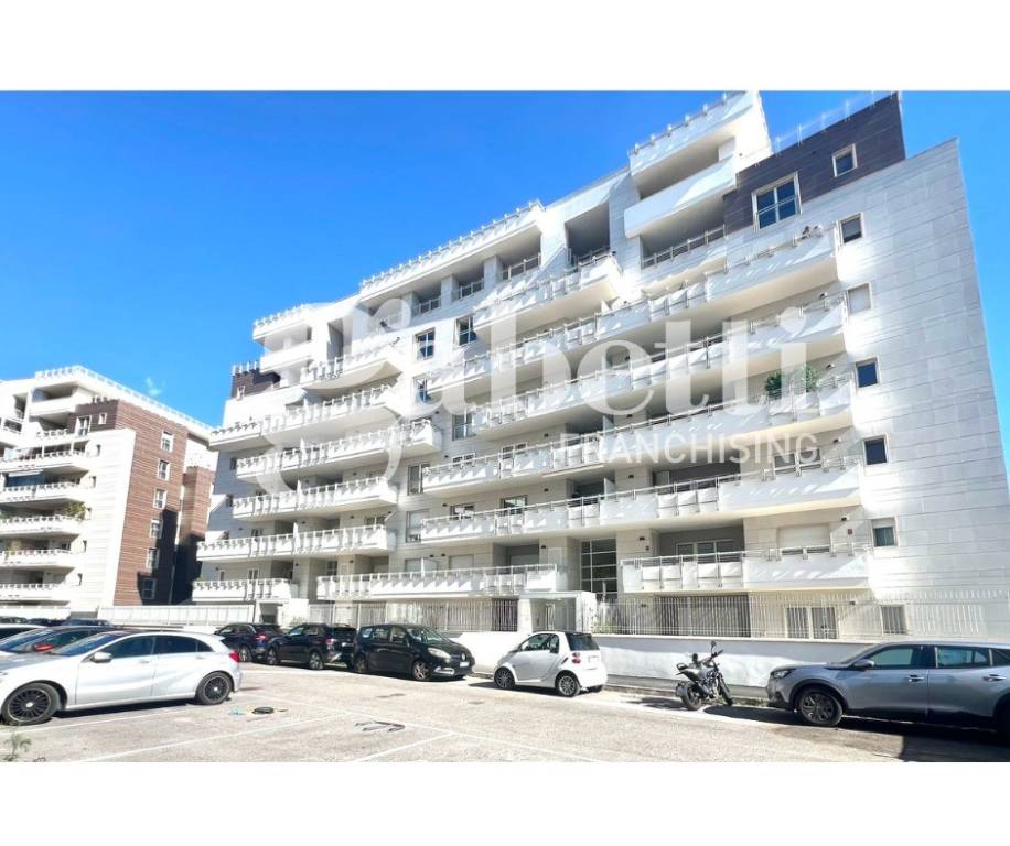 appartamento in vendita a Roma in zona Mezzocammino