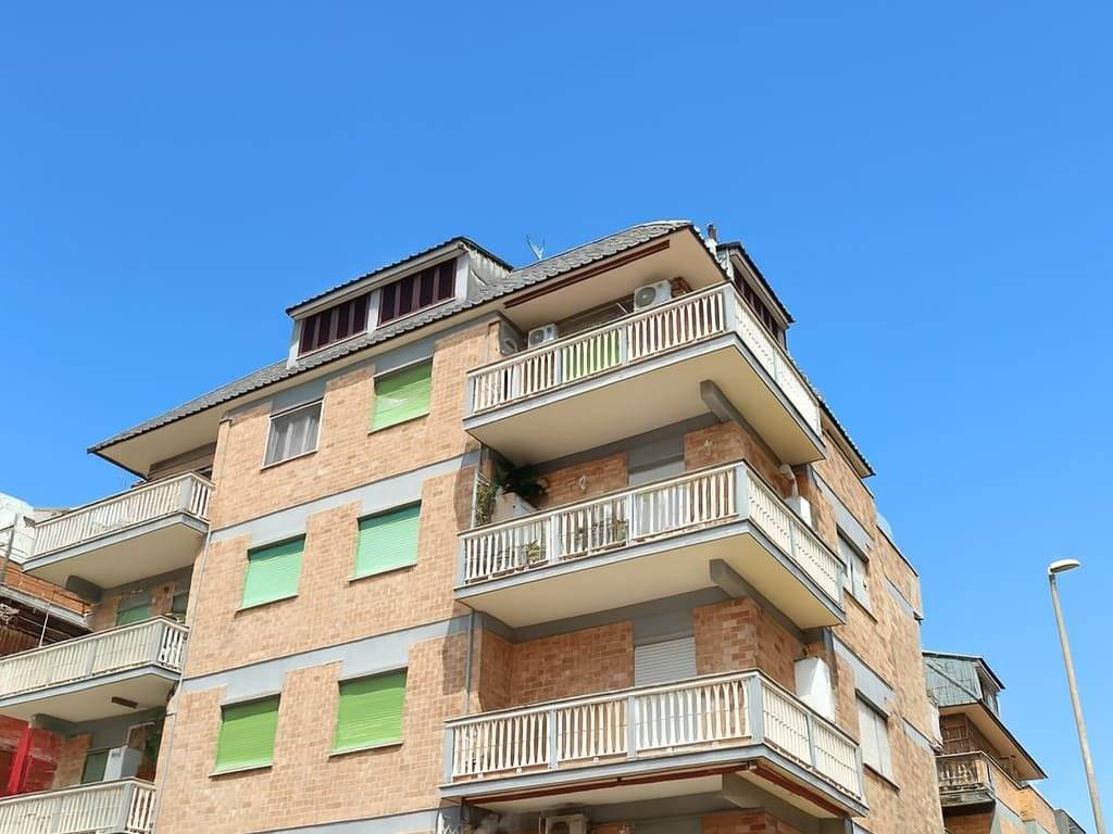appartamento in vendita a Roma in zona Ostia