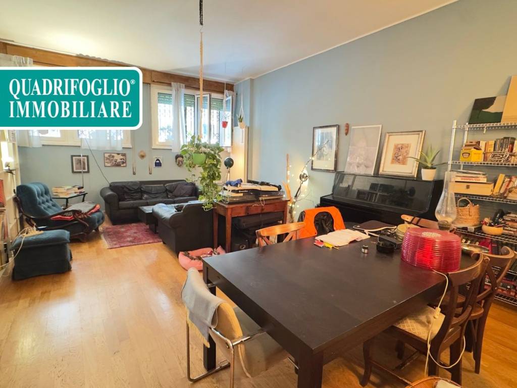 appartamento in vendita a Roma in zona Appio Latino
