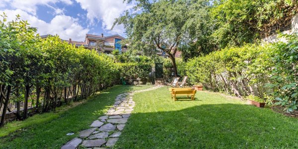appartamento in vendita a Roma in zona Olgiata