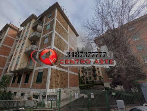 appartamento in vendita a Roma in zona Cinecittà