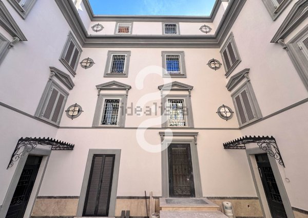 appartamento in vendita a Roma in zona Appio Latino
