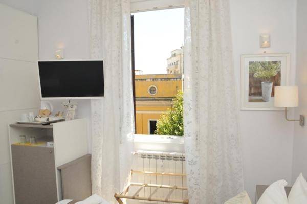 negozio in vendita a Roma in zona Testaccio