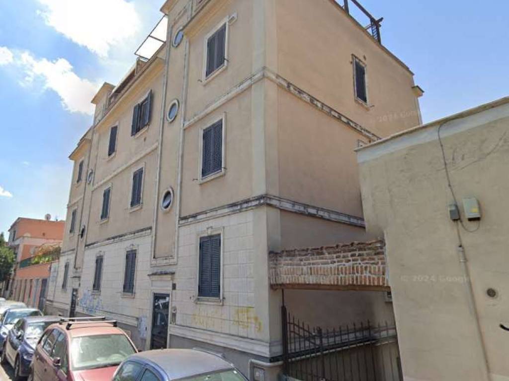 appartamento in vendita a Roma in zona Prenestino-Centocelle