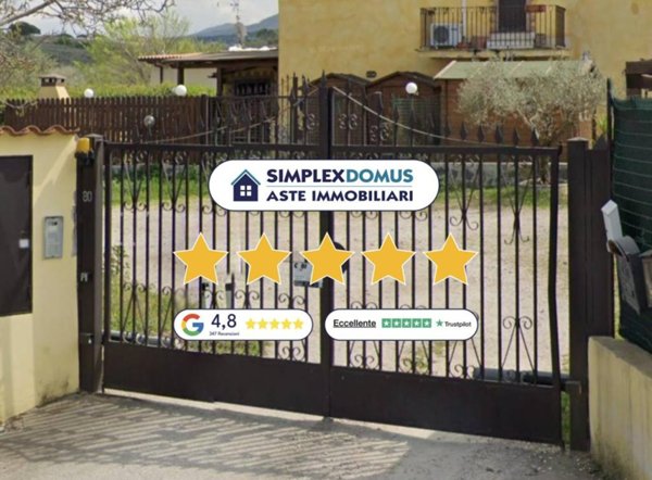 appartamento in vendita a Roma in zona Finocchio