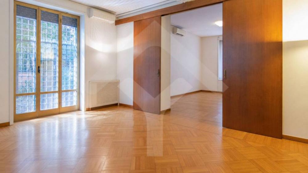 appartamento in vendita a Roma in zona Pinciano