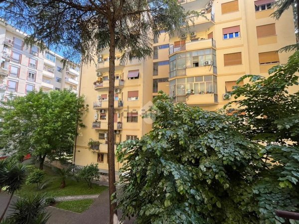 appartamento in vendita a Roma in zona Ardeatino