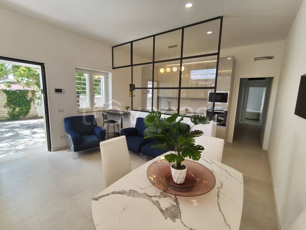 appartamento in vendita a Roma in zona Casalotti