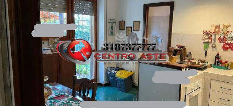 appartamento in vendita a Roma in zona Axa