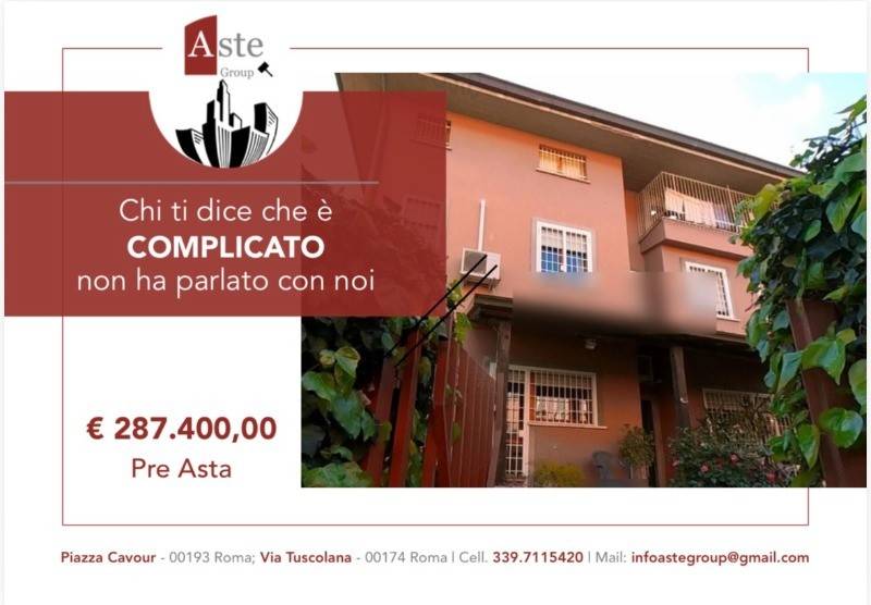 casa indipendente in vendita a Roma in zona Axa
