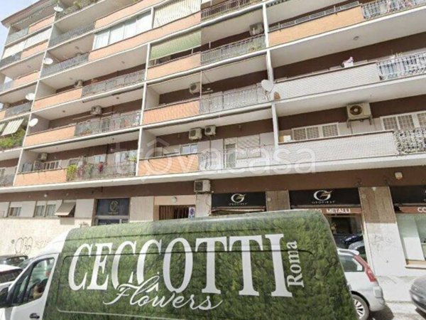 appartamento in vendita a Roma in zona Aurelio