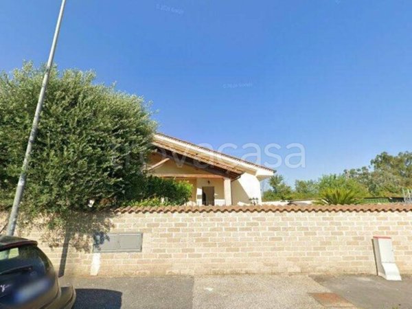 casa indipendente in vendita a Roma in zona Dragona/Bagnoletto