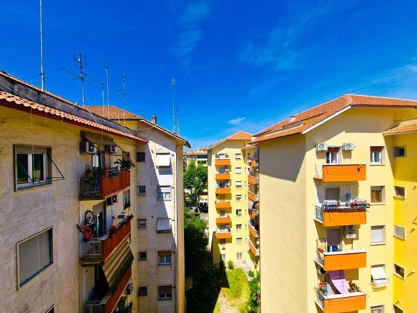 appartamento in vendita a Roma in zona Don Bosco