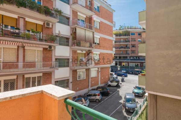 appartamento in vendita a Roma in zona Della Vittoria