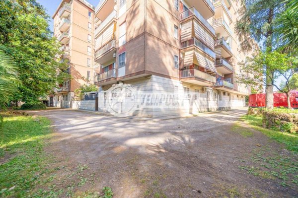 appartamento in vendita a Roma in zona Prenestino-Labicano