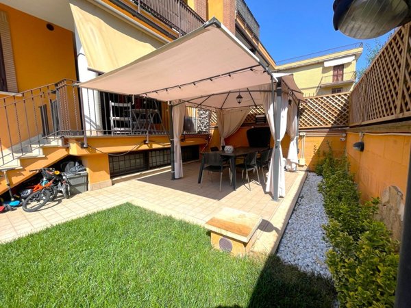 appartamento in vendita a Roma in zona Borghesiana
