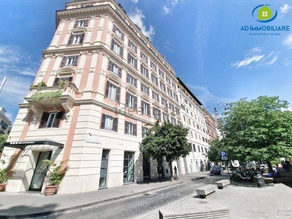 appartamento in vendita a Roma in zona Trastevere