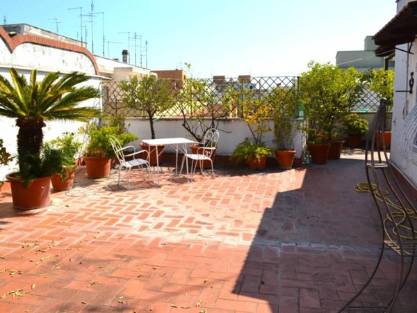 appartamento in vendita a Roma in zona Ardeatino
