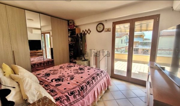 casa indipendente in vendita a Roma