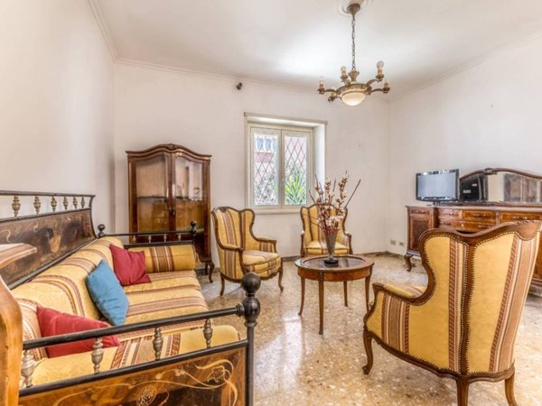 appartamento in vendita a Roma in zona Gianicolense