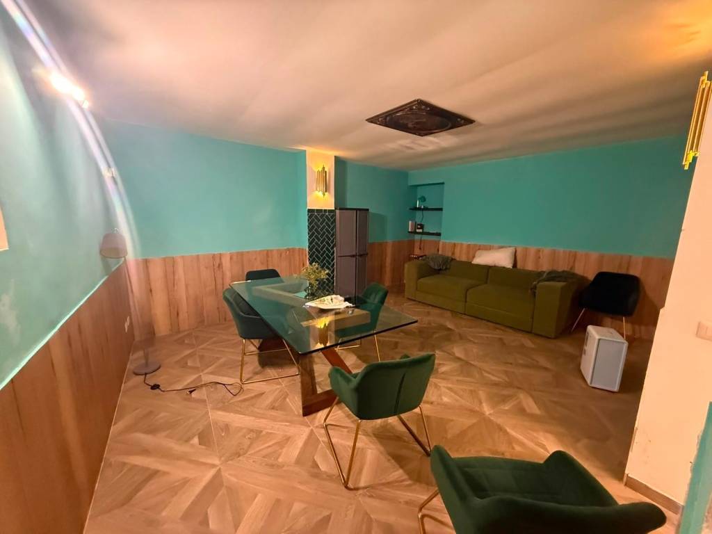 appartamento in vendita a Roma in zona Trastevere