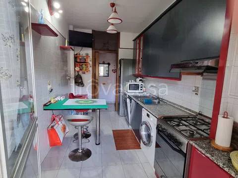 appartamento in vendita a Roma in zona Torre Gaia