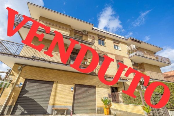 appartamento in vendita a Roma in zona Prima Porta