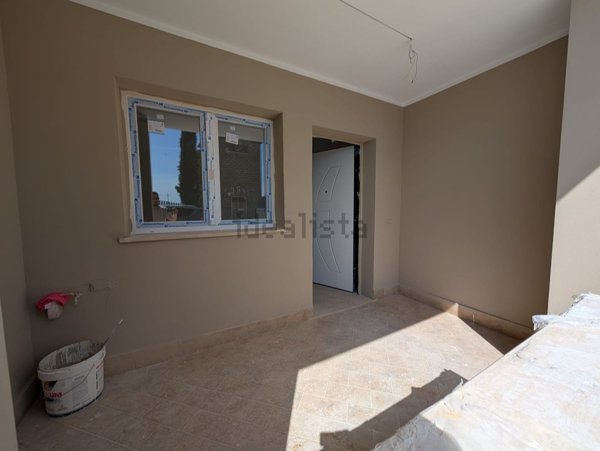 appartamento in vendita a Roma in zona Tor Bella Monaca