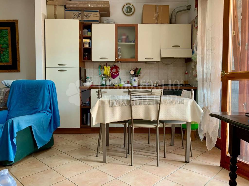 appartamento in vendita a Roma in zona Ponte di Nona