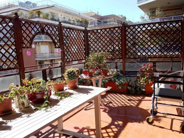 appartamento in vendita a Roma