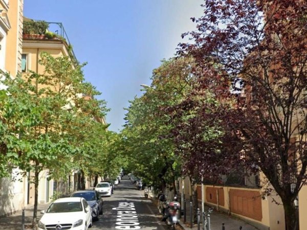 appartamento in vendita a Roma in zona Parioli