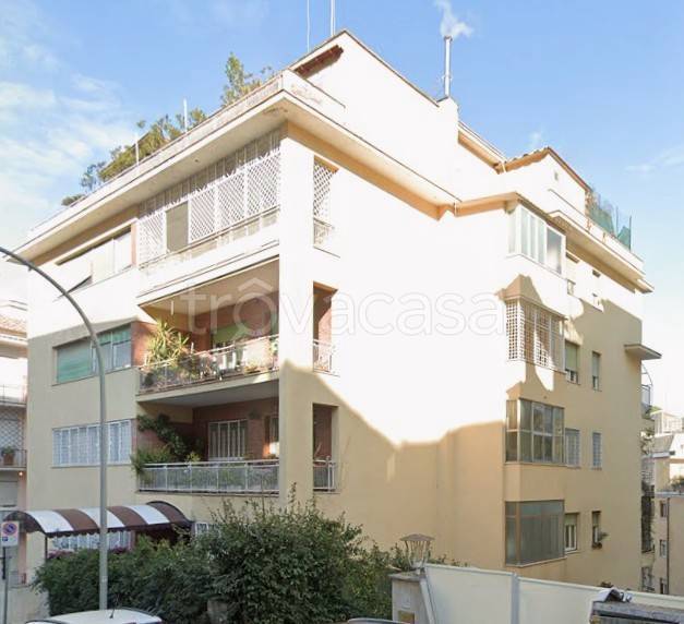 appartamento in vendita a Roma in zona Parioli
