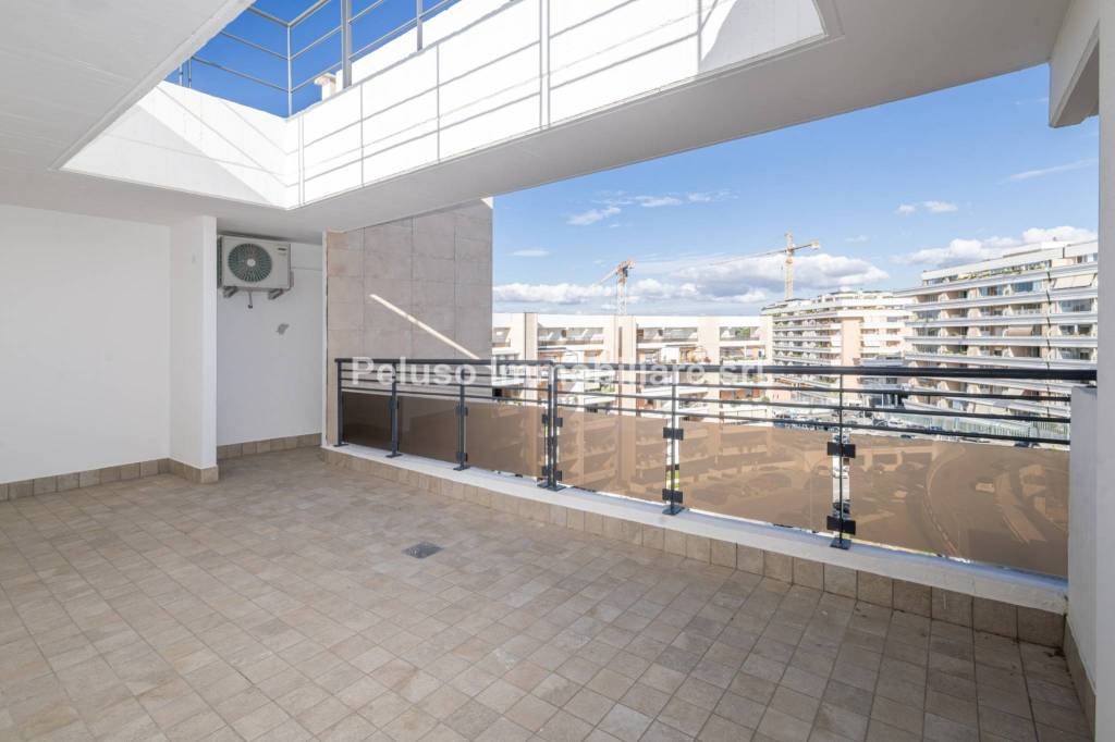 appartamento in vendita a Roma in zona Torre Gaia