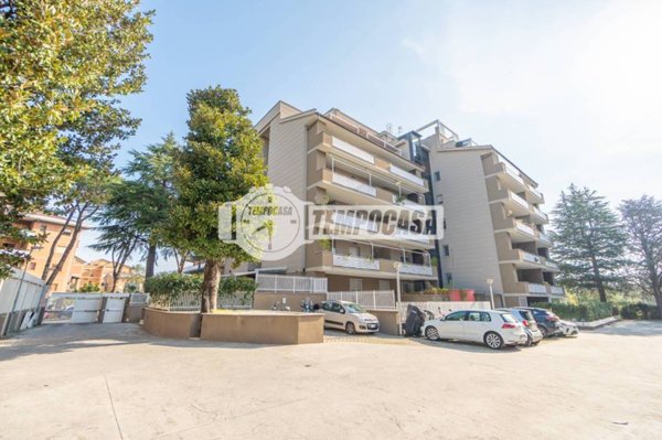 appartamento in vendita a Roma in zona La Pisana
