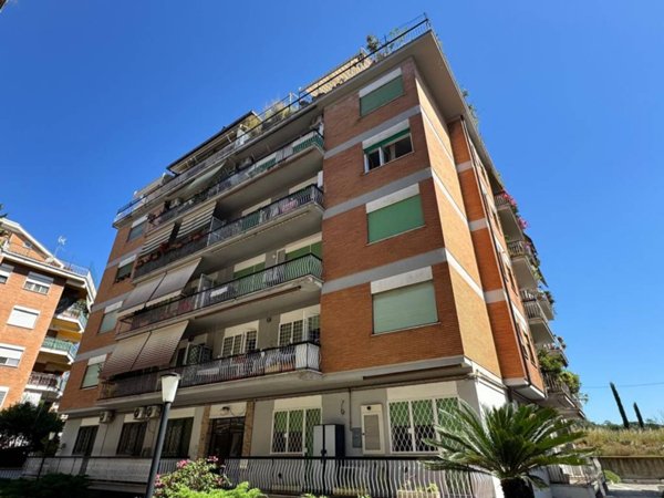 appartamento in vendita a Roma
