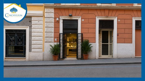 locale commerciale in vendita a Roma in zona Salario