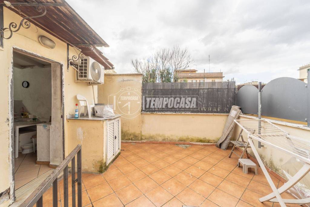 appartamento in vendita a Roma in zona Tuscolano