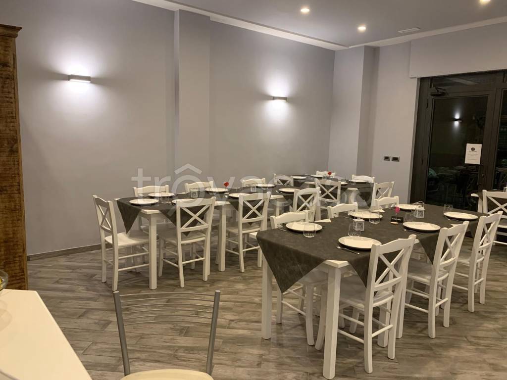 negozio in vendita a Roma in zona Dragona/Bagnoletto