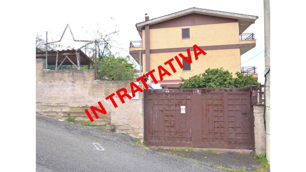 casa indipendente in vendita a Roma in zona Portuense