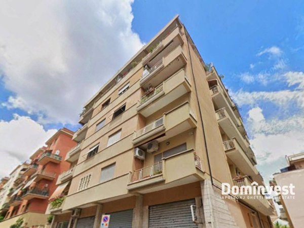 appartamento in vendita a Roma in zona Gianicolense
