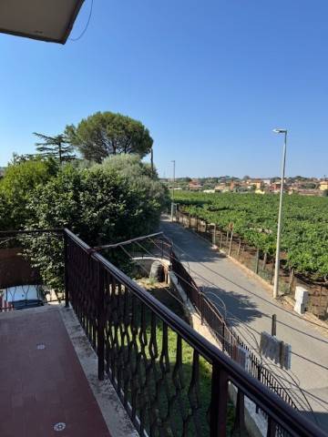 appartamento in vendita a Roma in zona Tor Vergata/Torrenova
