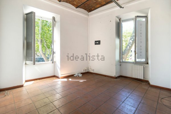 appartamento in vendita a Roma in zona Tor di Quinto